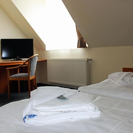 Hotel Saechsisches Haus Berggiesshübel Εξωτερικό φωτογραφία