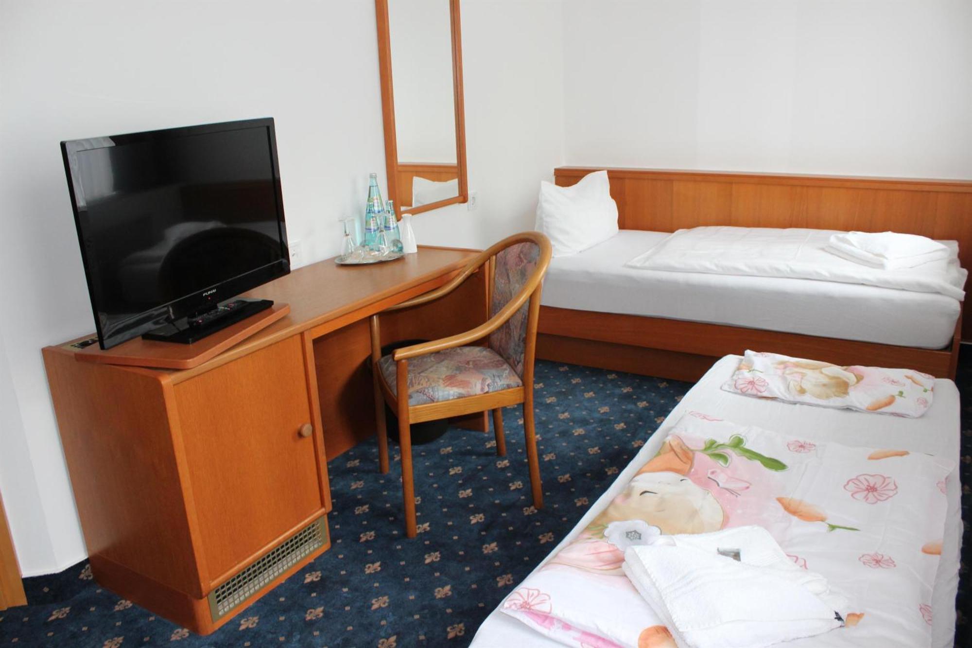 Hotel Saechsisches Haus Berggiesshübel Εξωτερικό φωτογραφία
