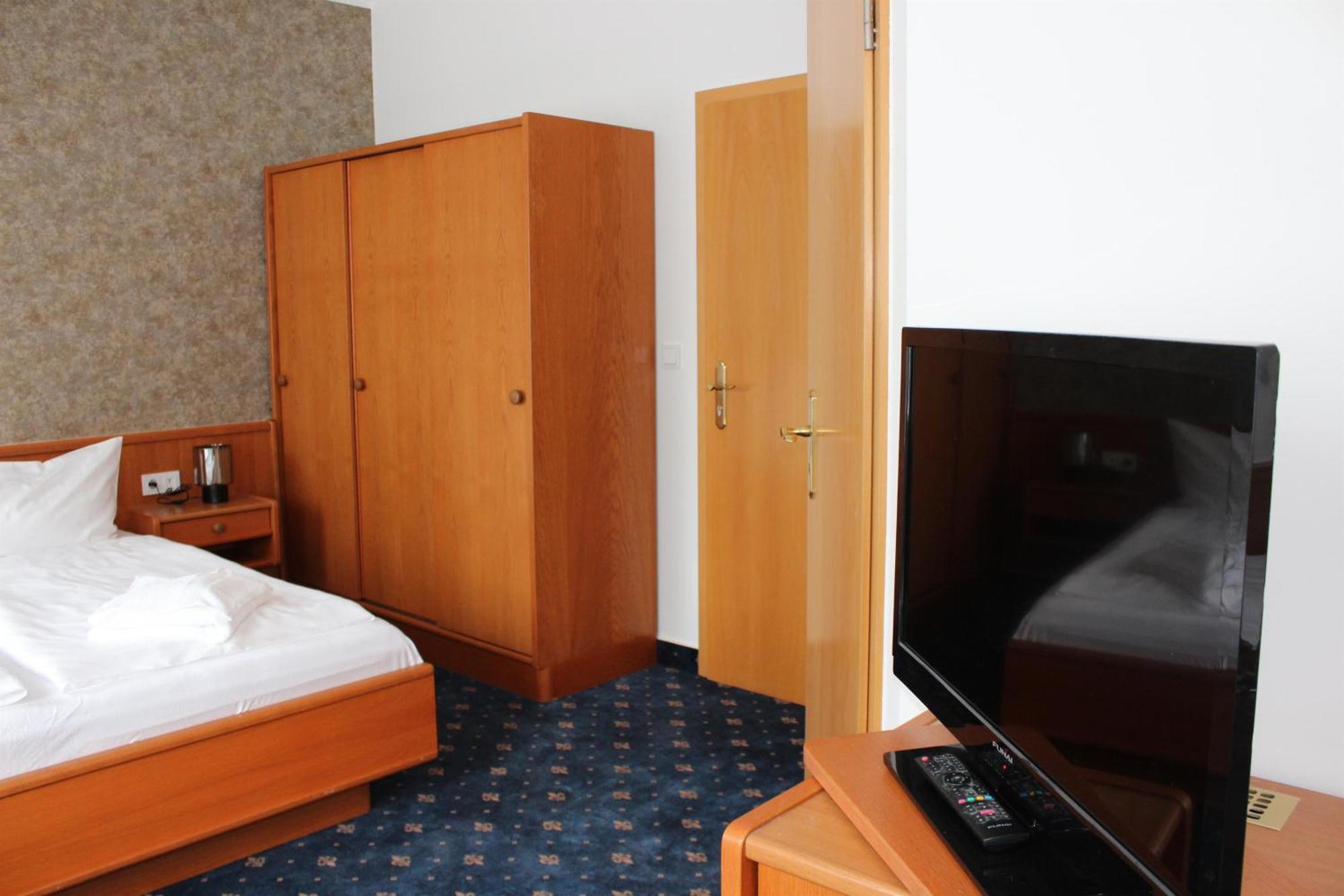 Hotel Saechsisches Haus Berggiesshübel Εξωτερικό φωτογραφία